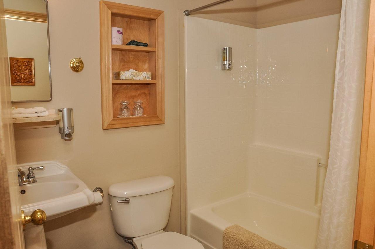 Chanterelle Inn & Cottages Baddeck Ngoại thất bức ảnh