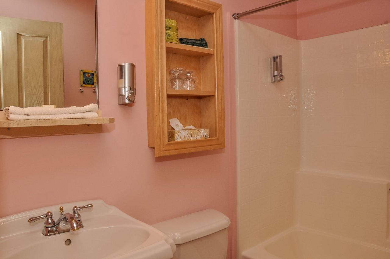 Chanterelle Inn & Cottages Baddeck Ngoại thất bức ảnh